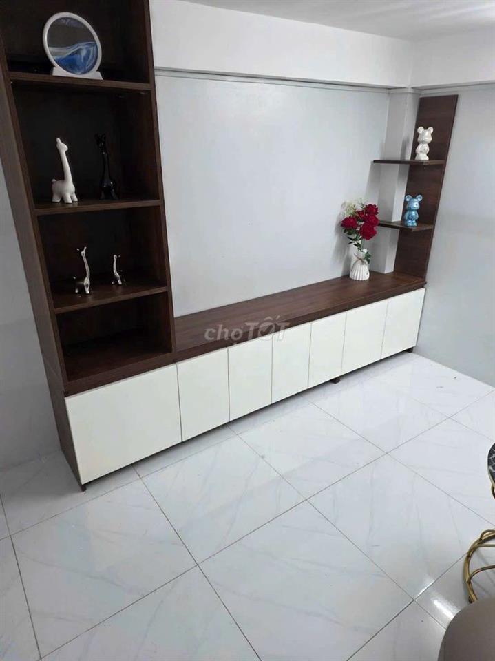 Nhà nhỏ xinh 3 tầng gồm 3 phòng ngủ đường lê văn lương.