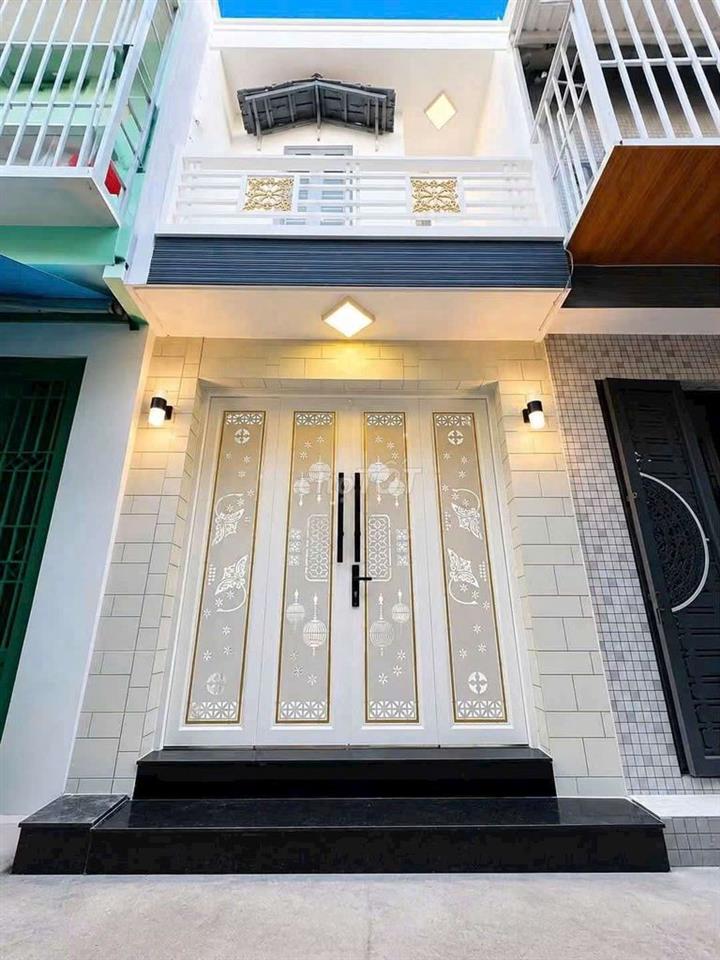 Nhà Mới Ngay Trung tâm huỳnh tấn phát,thị trấn nhà bè sát Q7