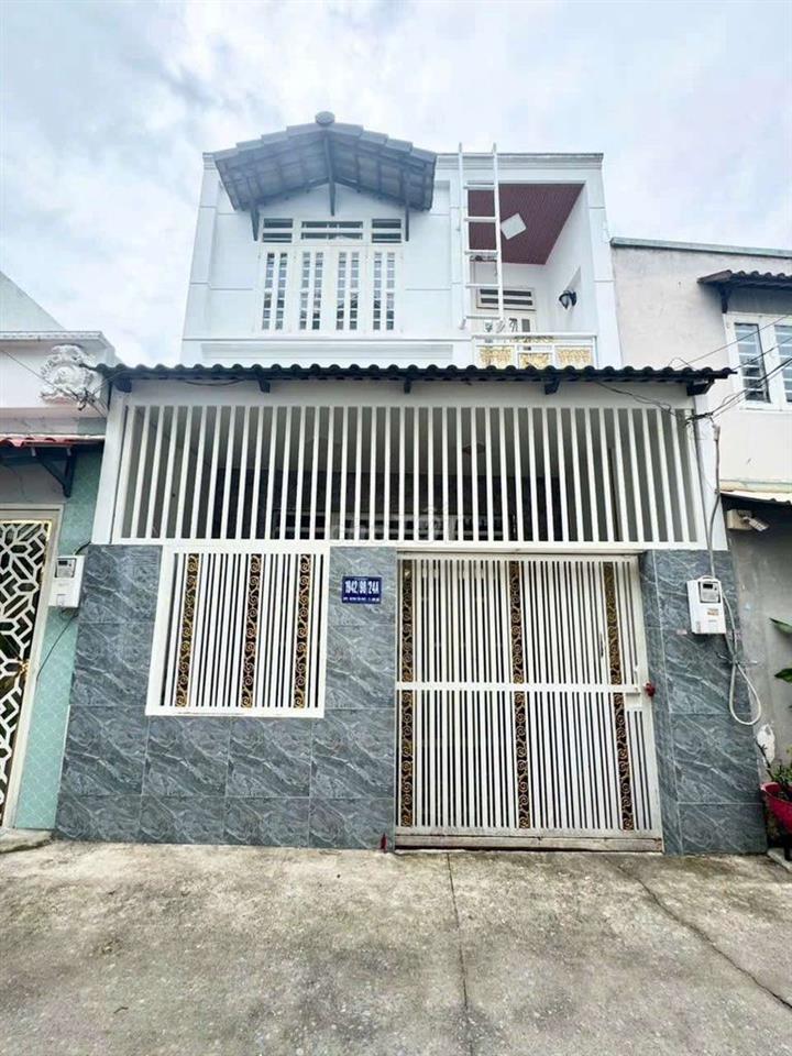 Nhà Mặt Tiền Hẻm 55M2 Thiết kế 3PN hẻm Thông.