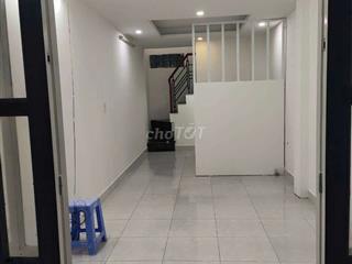 Nhà 30m2 x 3 tầng cần bán nhanh lê văn lương nhà bè.