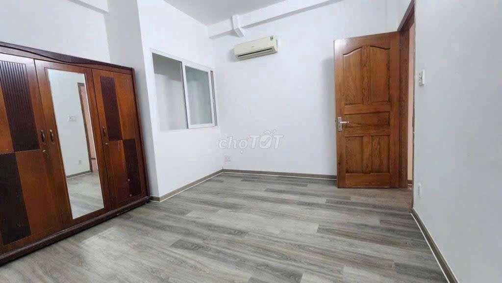 Nhà đường Đặng Nhữ Lâm Thị trấn nhà bè 3 phòng ngủ.