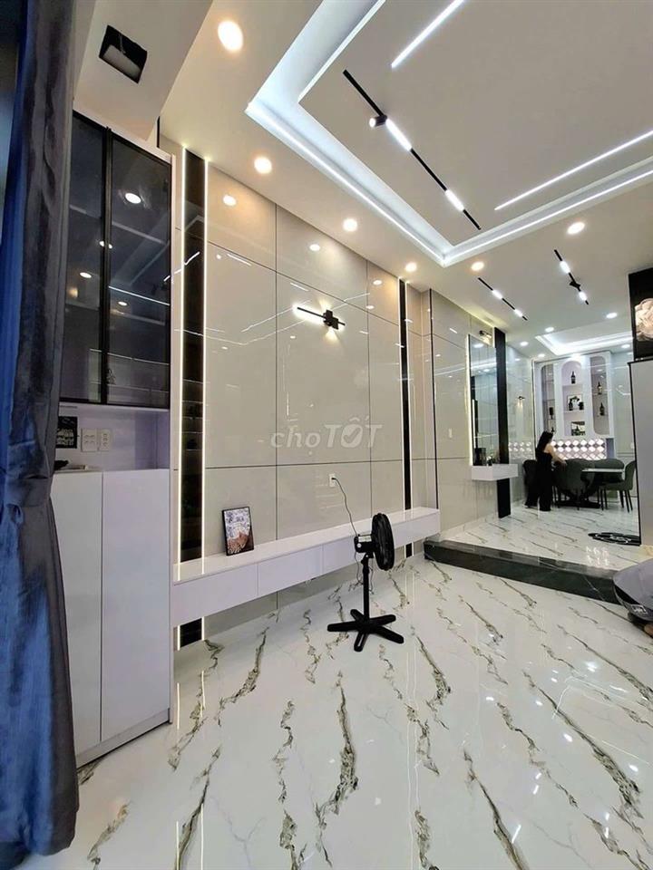 Bán Nhà đường Huỳnh Tấn phát giáp q7 hẻm xe hơi