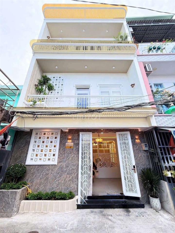 Nhà Quận 7 Đường Huỳnh Tấn Phát Ngay Trung Tâm p.phú Thuận
