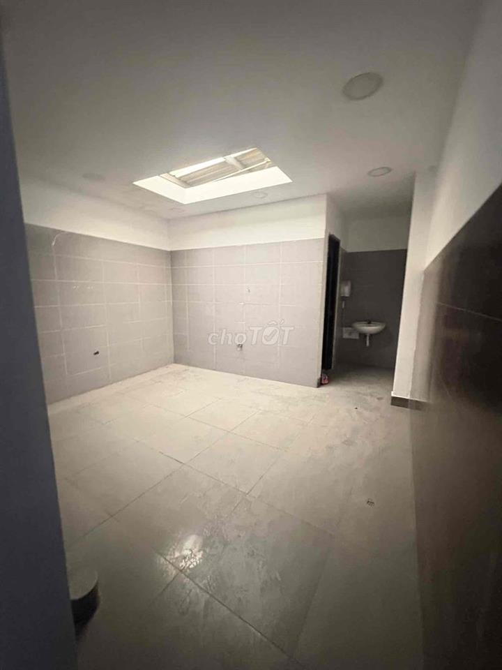 💥 MẶT TIỀN PHONG THỦY: NỞ HẬU 11.7M – HƯỚNG NAM MÁT MẺ – TỔNG DT 227M²