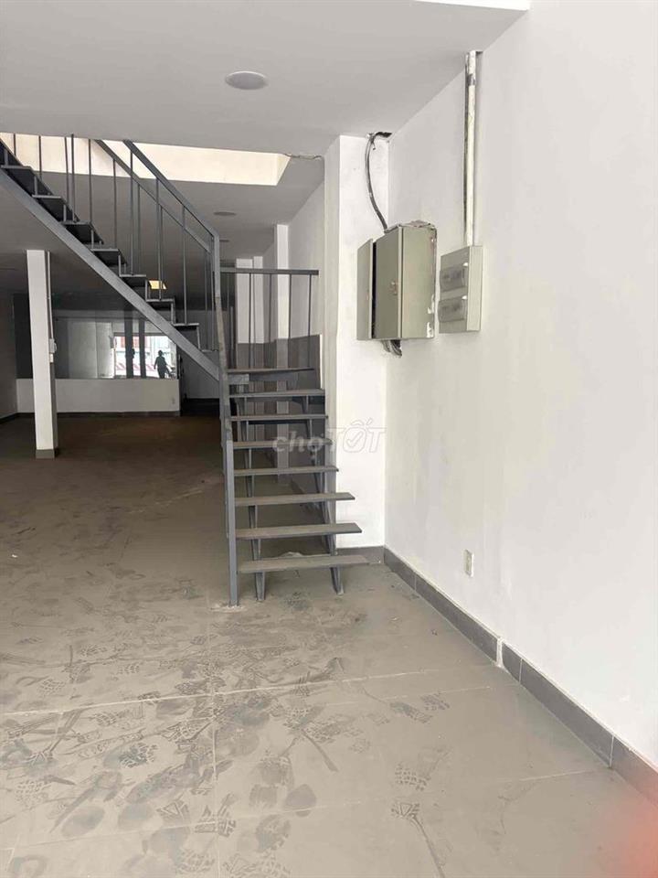 💥 MẶT TIỀN PHONG THỦY: NỞ HẬU 11.7M – HƯỚNG NAM MÁT MẺ – TỔNG DT 227M²