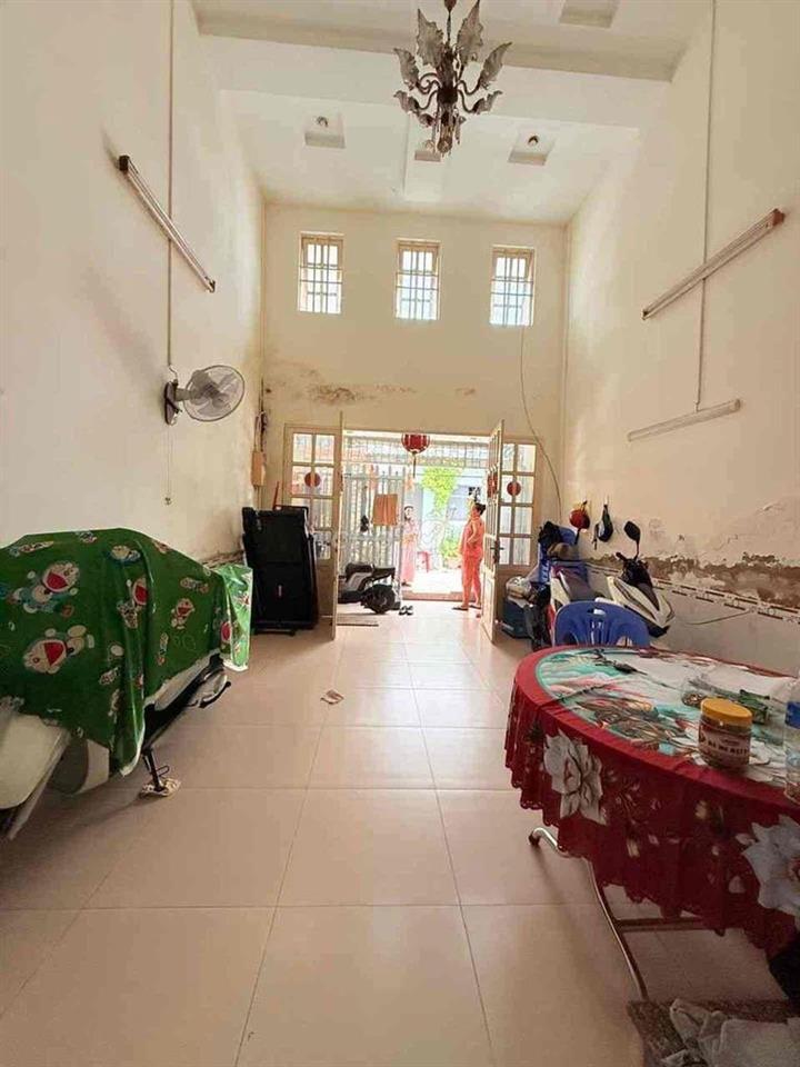 bán nhà q7 phường phú thuận hẻm xe hơi