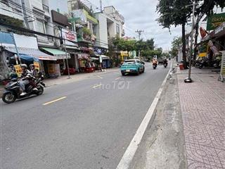 Mặt tiền hưng phú chánh hưng Q8