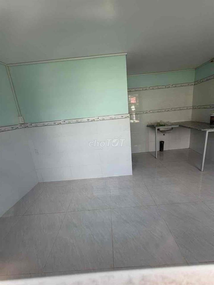 Cần bán nhà, 16m2, có gác, vị trí đẹp, yên tĩnh, sổ đỏ