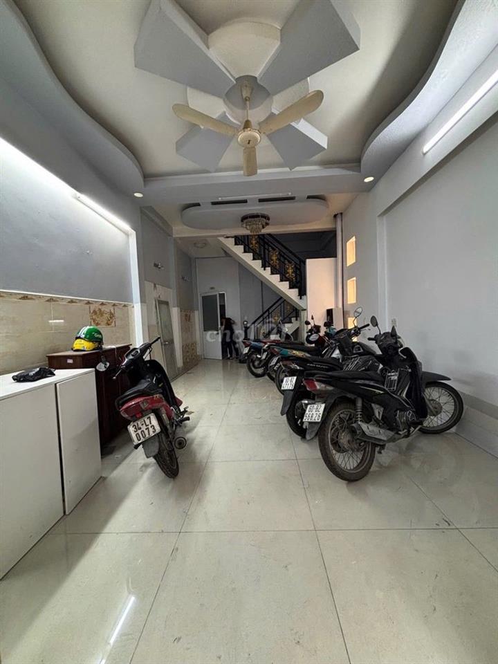 CHDV 4 TẦNG - 63M2 - HXH - CẠNH PHÚ MỸ HƯNG - THU 36TR/THÁNG - 8 TỈ 2