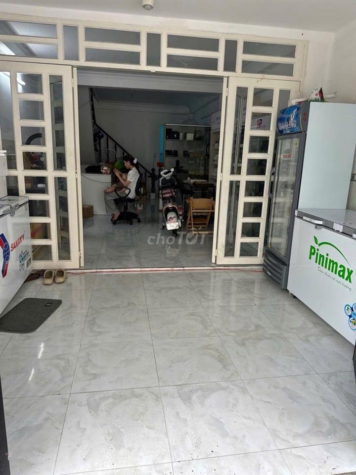 HẺM XE HƠI TRÁNH - CẠNH PHÚ MỸ HƯNG - 60M2 - THU 14TR/THÁNG - 7 TỈ 7