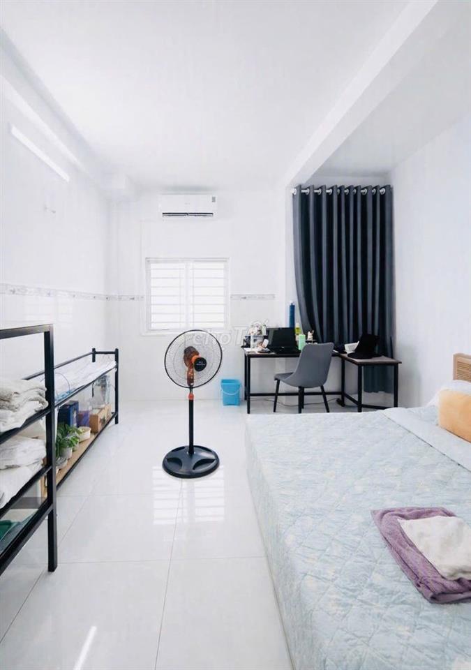 NHÀ 2 TẦNG Ở NGAY-HẺM XE HƠI - GẦN CHỢ PHÚ THUẬN - 51M2 - NHỈNH 5 TỶ 