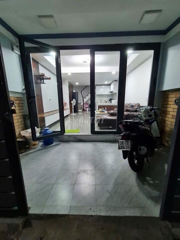 LÔ GÓC 4 TẦNG - GÒ Ô MÔI - 40M2 - NHỈNH 4 TỈ