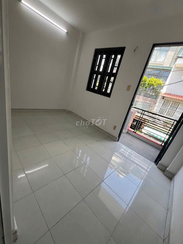 NHÀ 2 TẦNG - XE HƠI TRÁNH - LÊ VĂN LƯƠNG - 50M2 - 6 TỶ 500TR