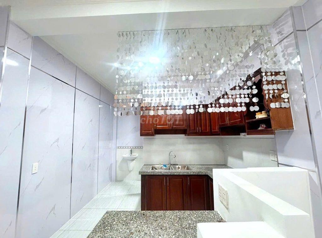 SIÊU PHẨM 3 TẦNG-CÓ 1 KHÔNG 2- HẺM XE HƠI-GẦN PHÚ MỸ HƯNG-43M2-5TỈ95