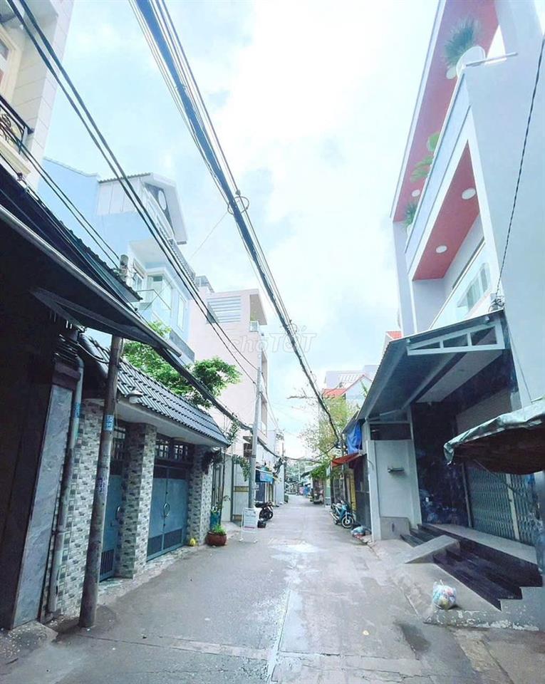 66M2 - NGANG 5M - NHÀ 3 TẦNG - VÀO Ở NGAY - 6TỈ93