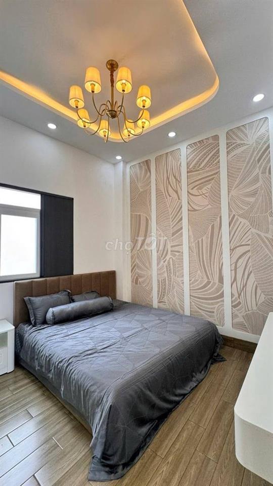 NHÀ 3 TẦNG - Ở NGAY - GẦN PHÚ MỸ HƯNG - 41M2 - NHỈNH 6 TỶ 