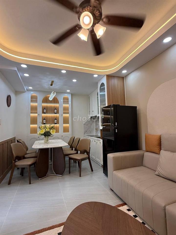 NHÀ 3 TẦNG - Ở NGAY - GẦN PHÚ MỸ HƯNG - 41M2 - NHỈNH 6 TỶ 