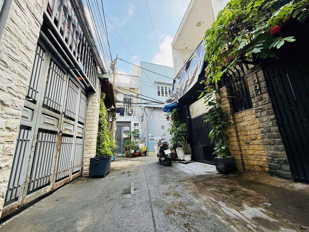  5,5 TỶ  NHÀ 2 TẦNG - TRẦN XUÂN SOẠN - GẦN HIM LAM - 54M2 