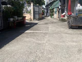 NHÀ 2 LẦU 131m²– HẺM XE HƠI THÔNG – SÂN ĐẬU XE TRONG NHÀ – 7 TỶ