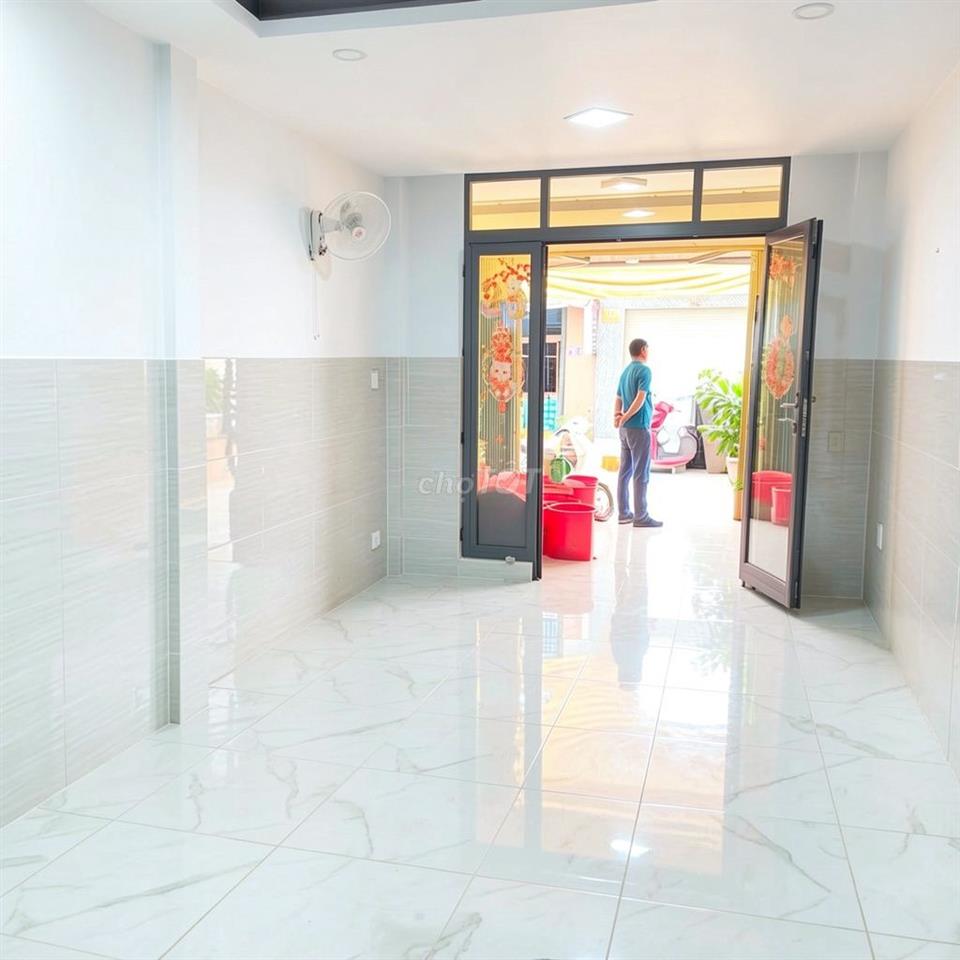 BÁN GẤP NHÀ HẺM XE HƠI LÊ VĂN LƯƠNG. Q7, 75M2 GIÁ HƠN 8 TỶ