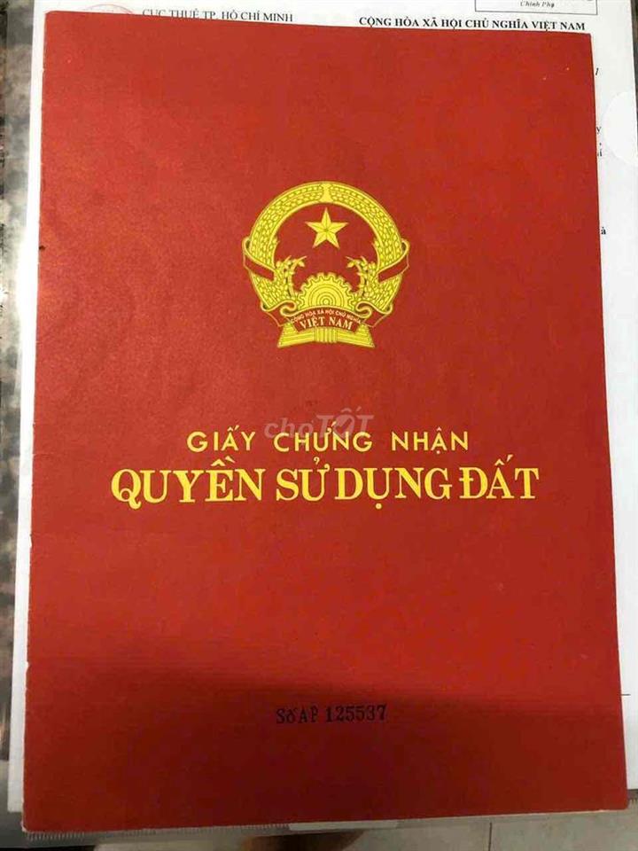 cần bán dậy 6 phòng tron