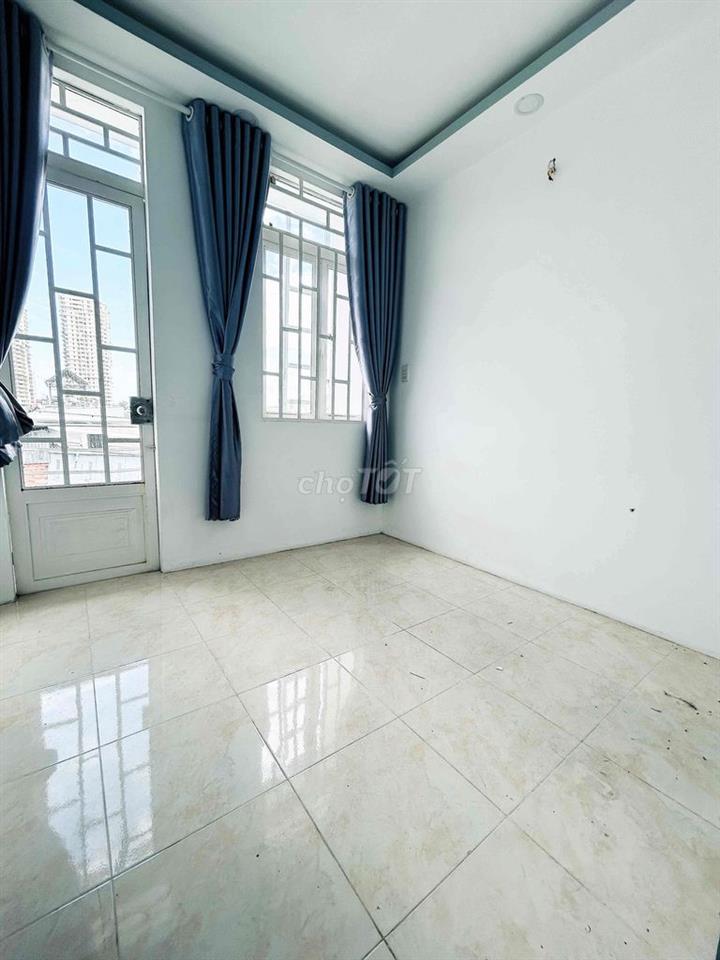 Nhà Bán Huỳnh tấn phát