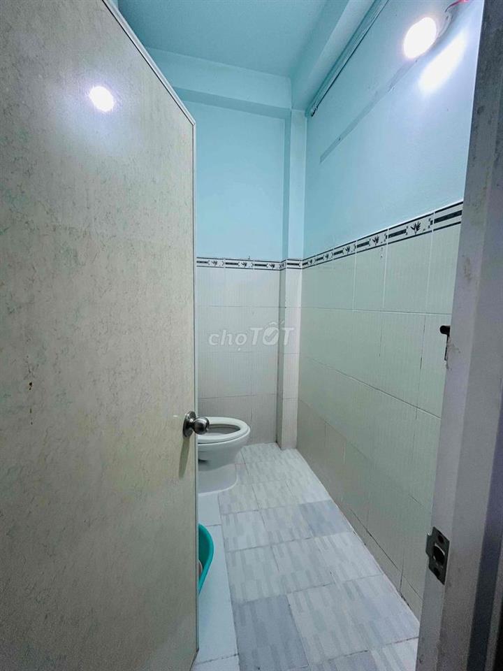 Cho Nguyên Nguyên Căn Quận 7