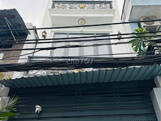 Cho Thuê Nguyên căn xe hơi đỗ cửa