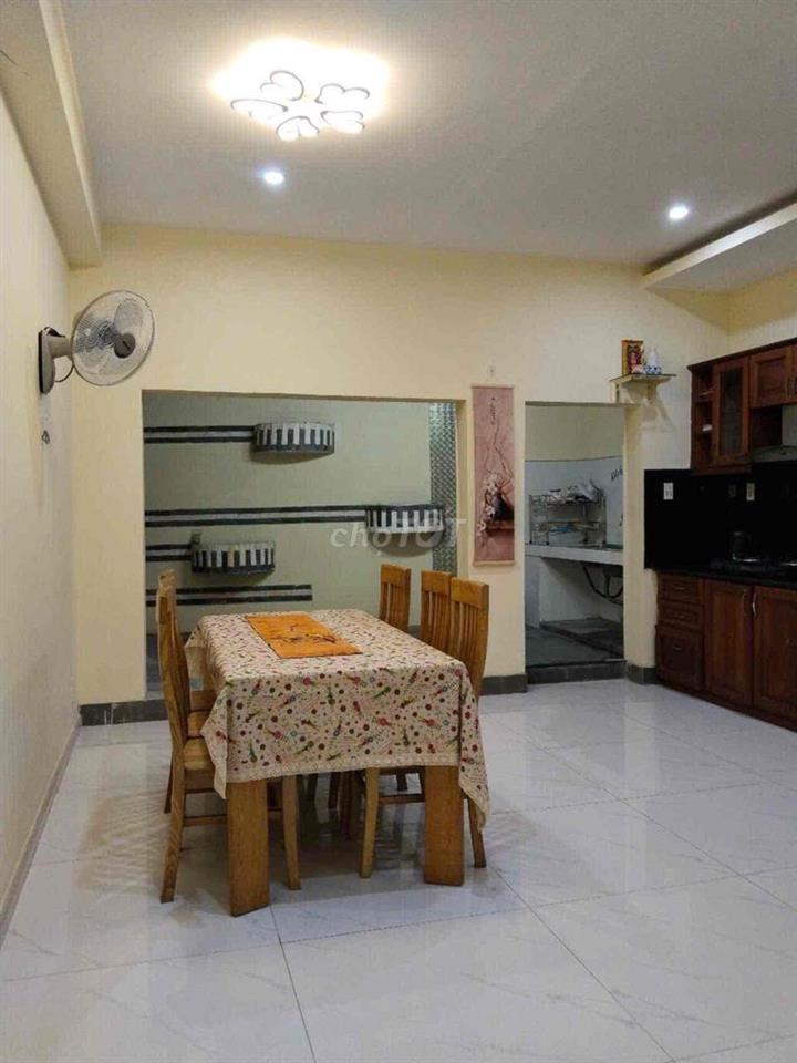 Cho Thuê Nguyên căn nhà mới nội thất cao cấp