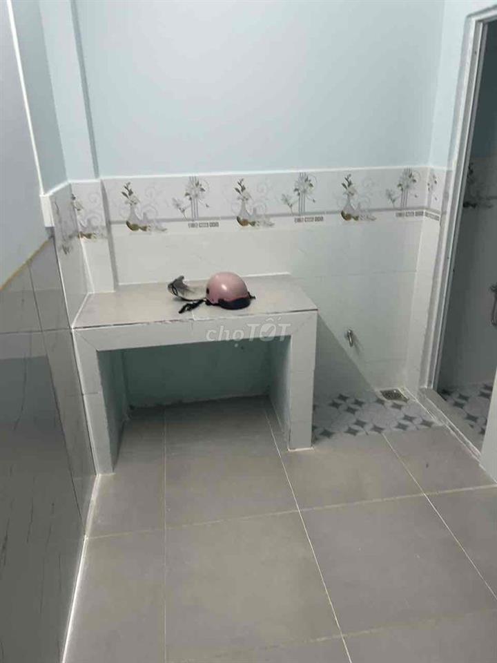 Nhà Mới để ở hoặc làm trọ 5 PN 6 Toilet ở Nhà Bè LH:***