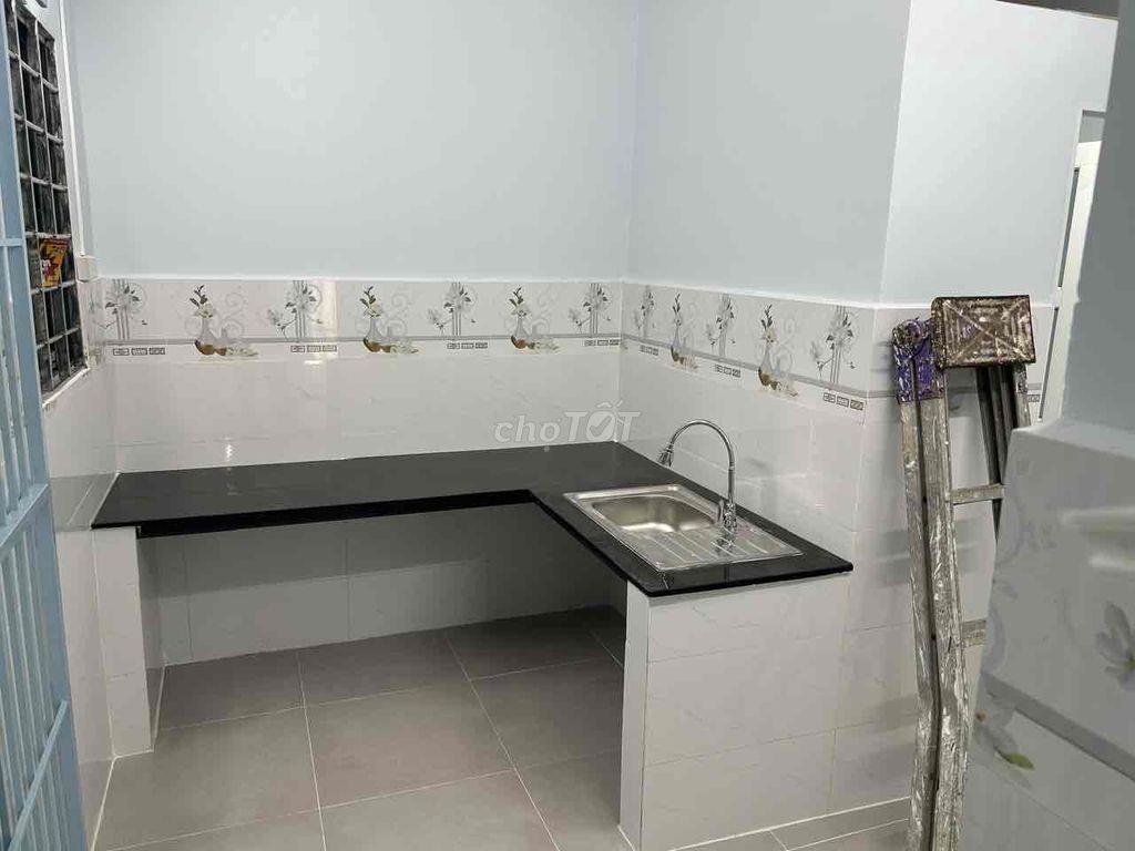 Nhà Mới để ở hoặc làm trọ 5 PN 6 Toilet ở Nhà Bè LH:***