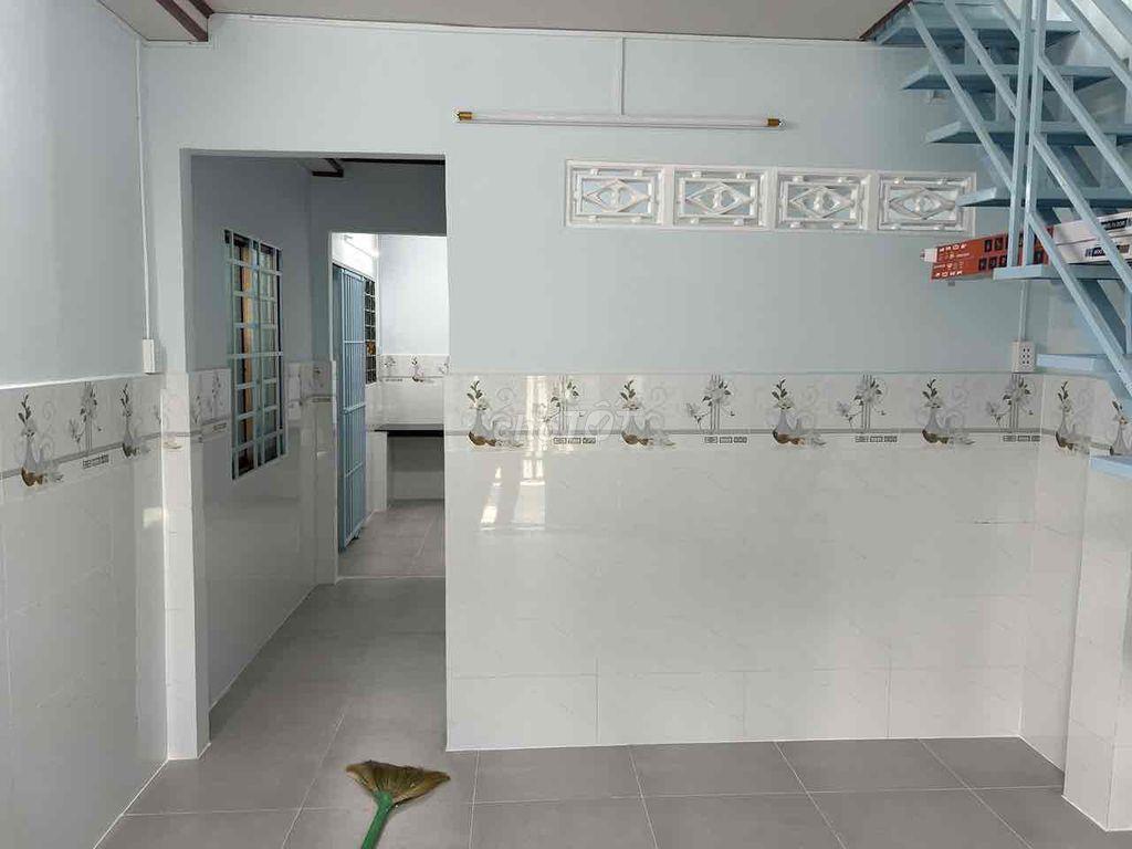 Nhà Mới để ở hoặc làm trọ 5 PN 6 Toilet ở Nhà Bè LH:***