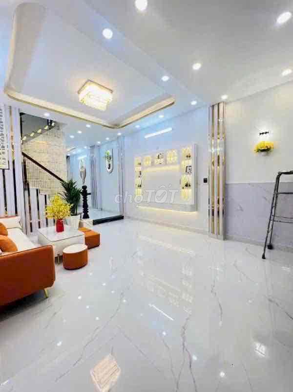 🇻🇳🇻🇳🇻🇳NHÀ PHỐ NGUYÊN CĂN FULL NỘI THẤT THỊ TRẤN NHÀ BÈ