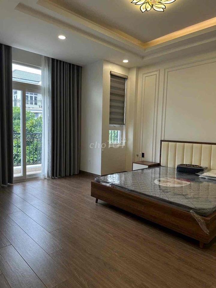 🇻🇳🇻🇳🇻🇳BIỆT THỰ CHO THUÊ NGUYỄN LƯƠNG BẰNG PMH Q7