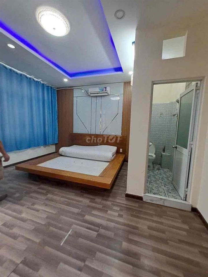 🇻🇳🇻🇳🇻🇳NHÀ NGUYÊN CĂN CÓ NỘI THẤT 4PN NHÀ BÈ