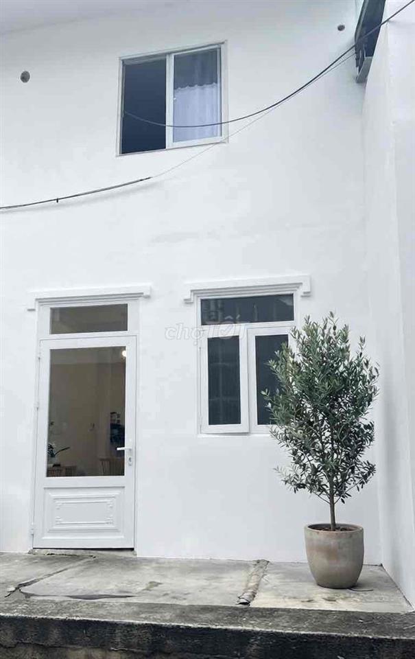 NHÀ VIBE ĐÀ LẠT ở NHÀ BÈ