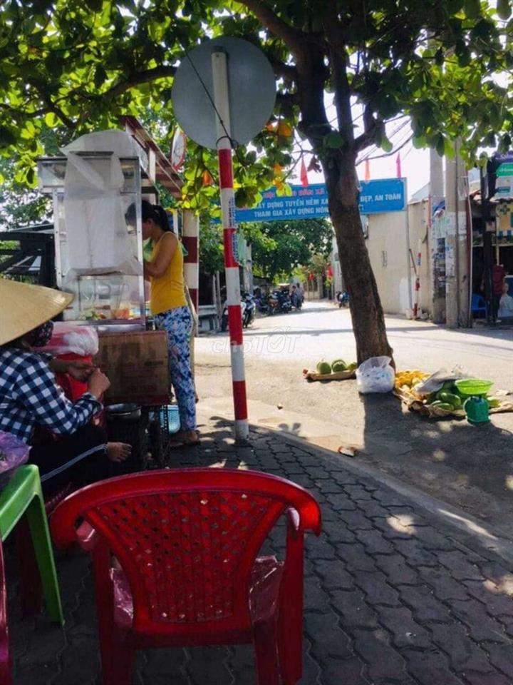 cho thuê nhà Lê Văn lương 