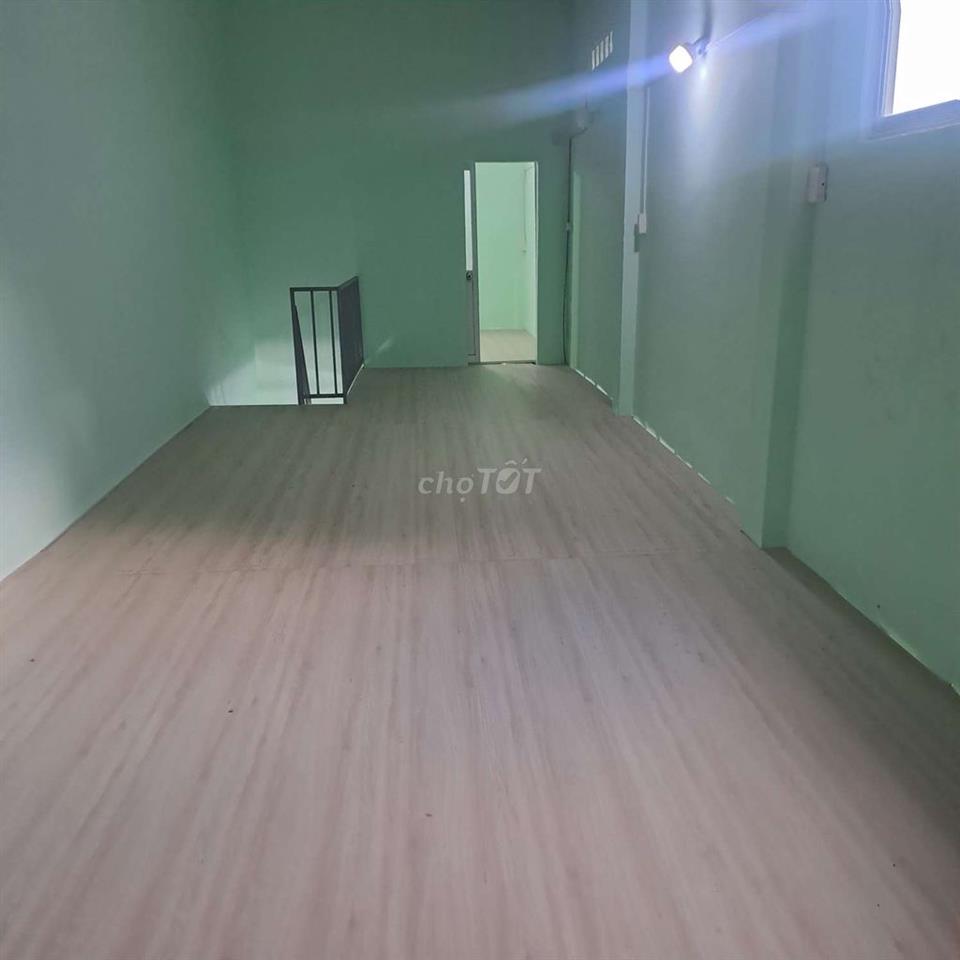 Cho thuê nhà nguyên căn mặt tiền đường NGUYEN BÌNH 
