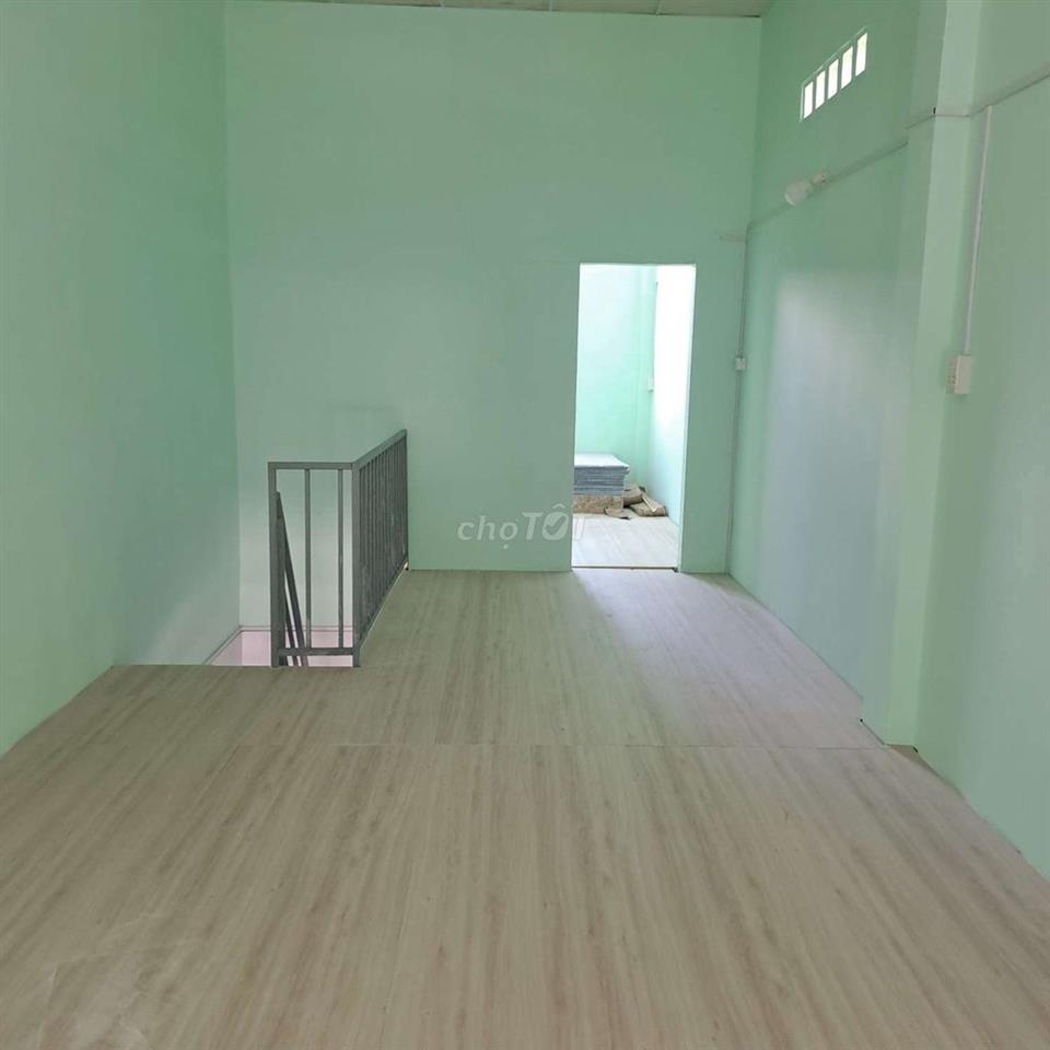 Cho thuê nhà nguyên căn mặt tiền đường NGUYEN BÌNH 