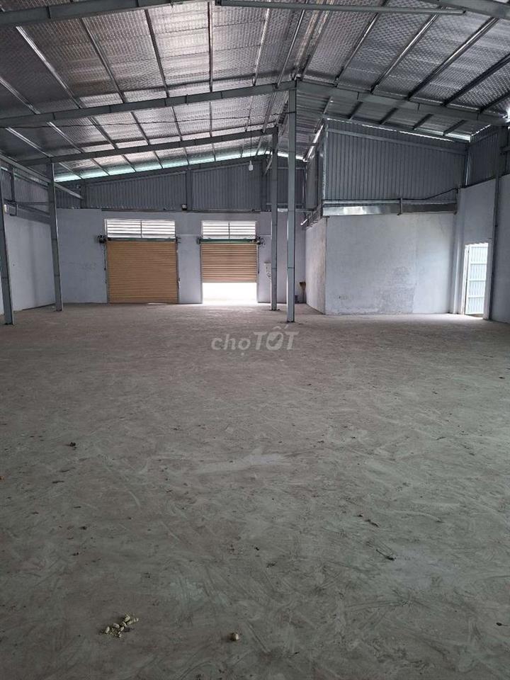 Cho Thuê Kho Xưởng  550m2 và 1000m2 Nhà Bè