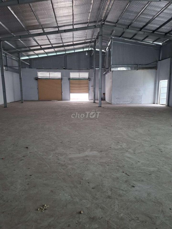 Cho Thuê Kho Xưởng  550m2 và 1000m2 Nhà Bè