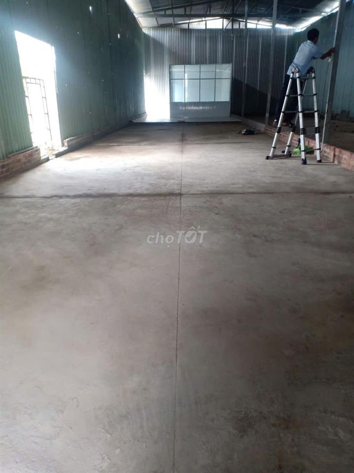 đất làm kho bãi nguyễn bình lê văn lương