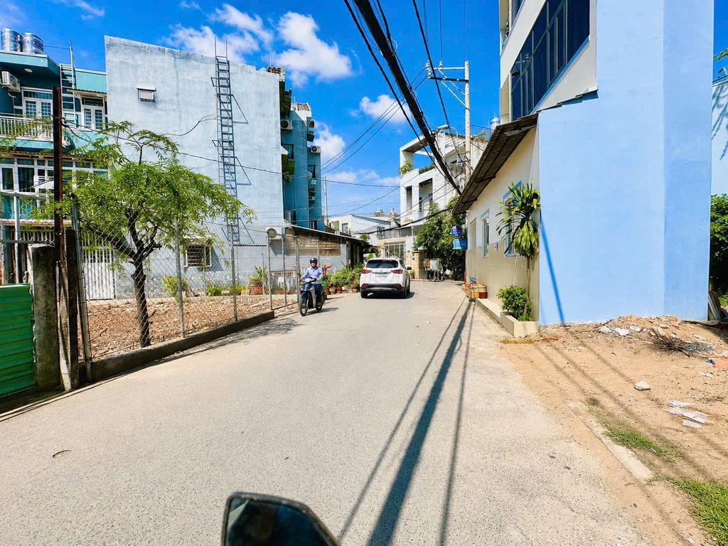 BÁN ĐẤT 118M2 , HXH-GẦN CC KHẢI HOÀN- LÊ VĂN LƯƠNG - GIÁ 4,2 TỶ