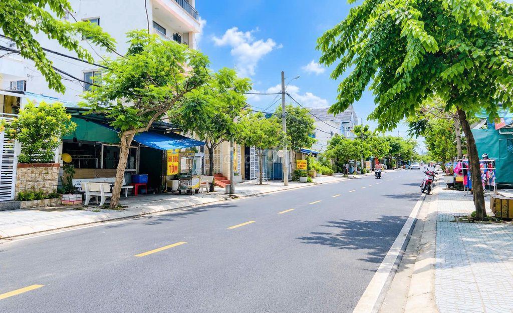 Ngộp bán 117m2, sổ hồng riêng, đường xe hơi, Nguyễn Bình chỉ 2.95 tỷ