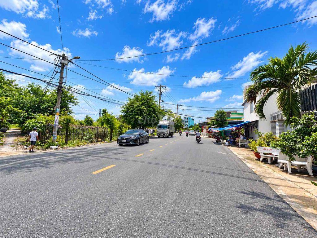 Thiếu tiền du học cần bán 172m2 đất thổ cư, giá 3,8 tỷ, Lê Văn Luơng