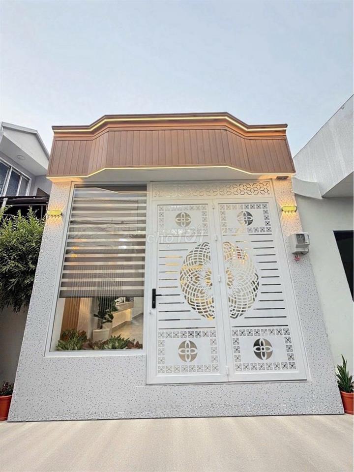 Nhà cấp 4 56m2 Ô tô tới cửa Hẻm 5m SHR Chỉ 3,999 tỷ KHO B Nhà Bè