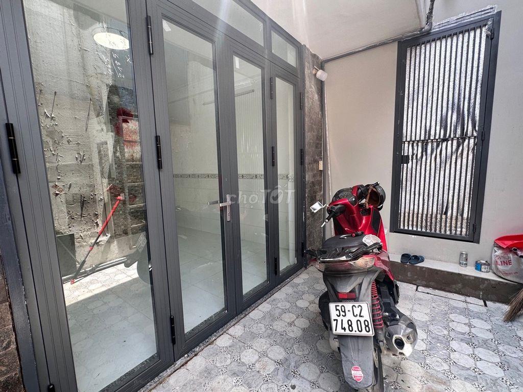 Chủ giảm 150tr còn 3,55 tỷ Nhà 2 tầng 2PN 100m ra Trần Xuân Soạn SHR