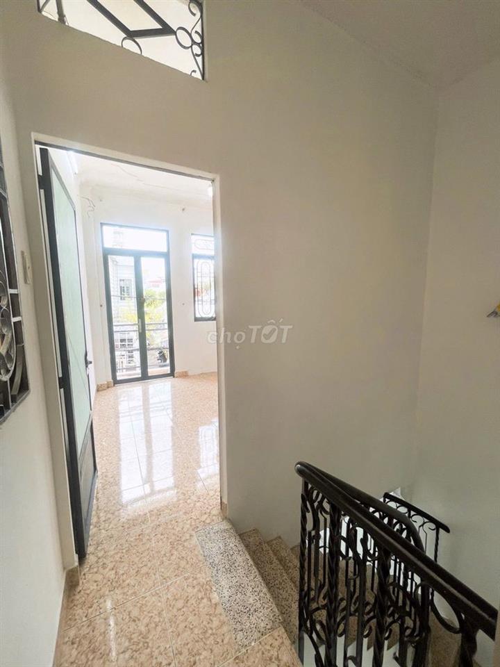 3,65 tỷ có nhà 2 tầng sát Phú Mỹ Hưng - Huỳnh Tấn Phát Hẻm 4m SHR