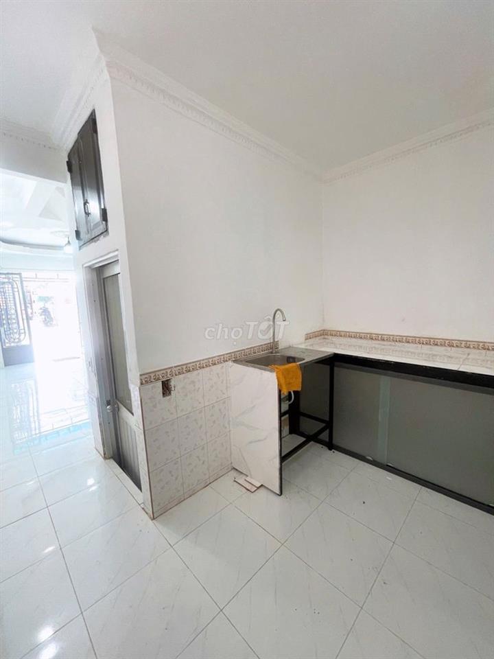 3,65 tỷ có nhà 2 tầng sát Phú Mỹ Hưng - Huỳnh Tấn Phát Hẻm 4m SHR