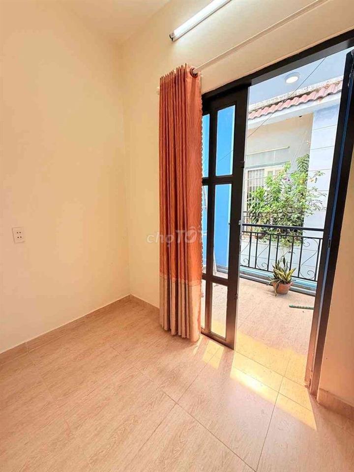 🏡 BÁN NHÀ LÊ VĂN LƯƠNG – 39M² – 3 TẦNG – 3PN – 2.35 TỶ